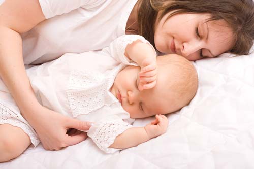 علت خشک یا کم شدن شیرمادر و نحوه درمان راحت خانگی آن چیست؟