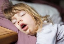 کودک خوابیده