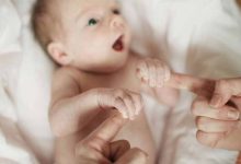 نوزاد کر و لال