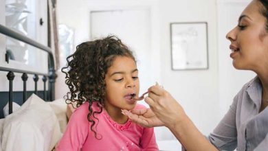 چطور دارو به کودک بدهم شربت نئوتادین کودکان برای چیست؟ عوارض آن